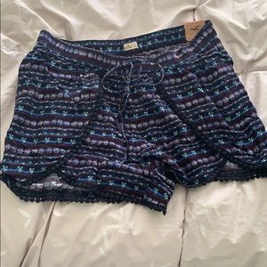 Hollister Aztec Pattern Shorts